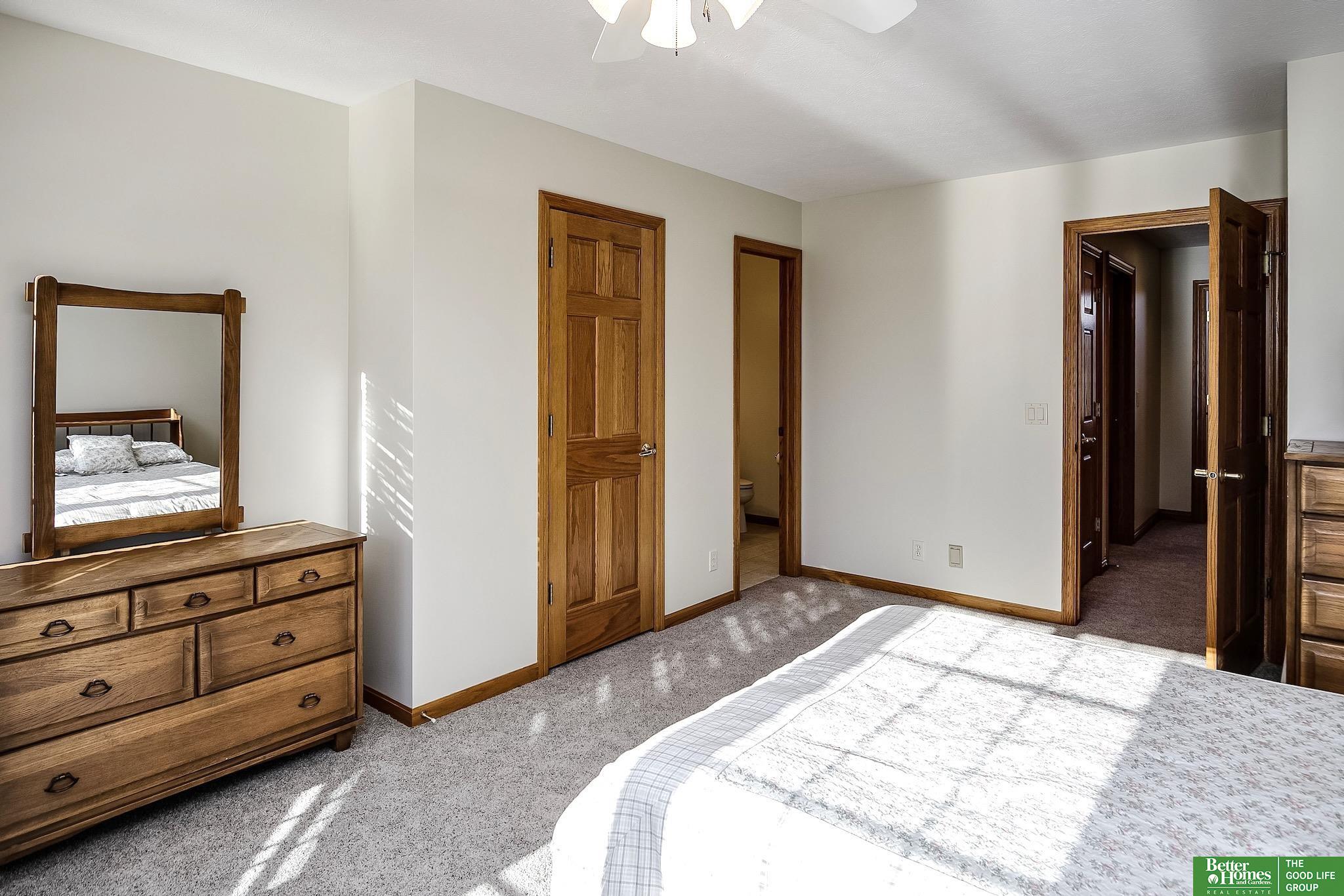 13309 Nicholas Street