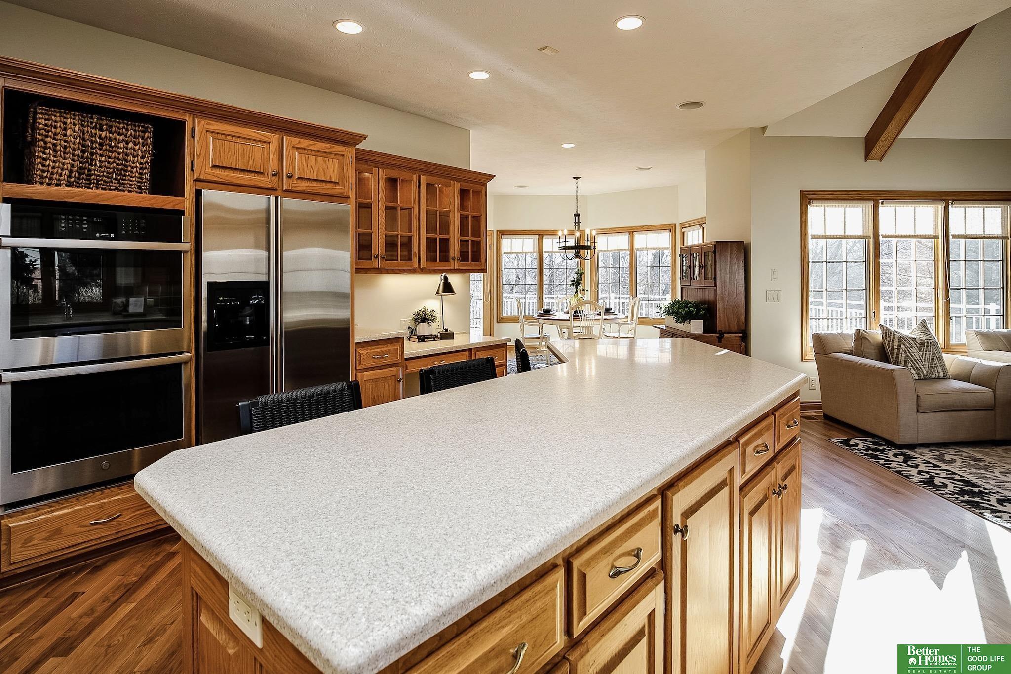 13309 Nicholas Street