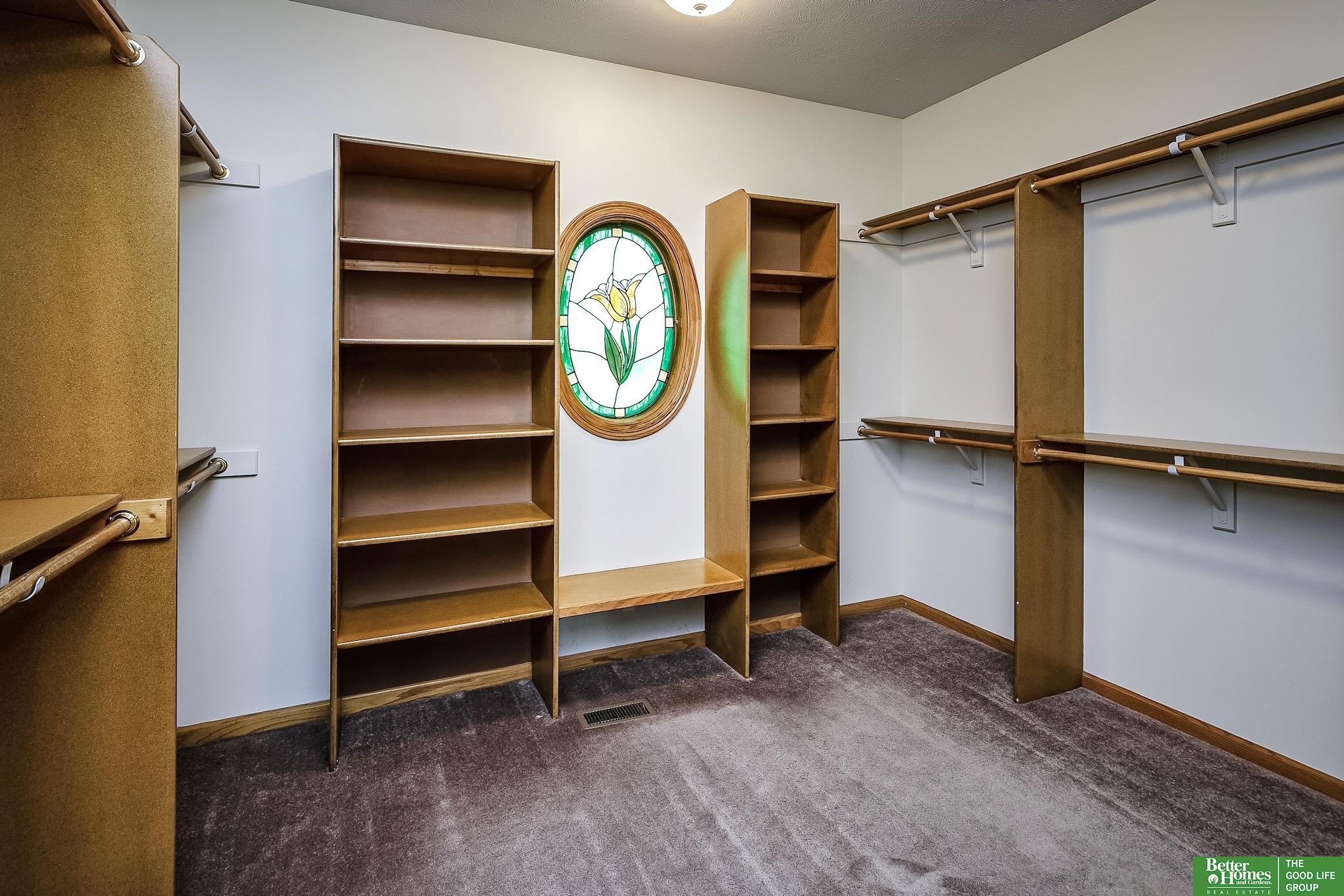 13309 Nicholas Street