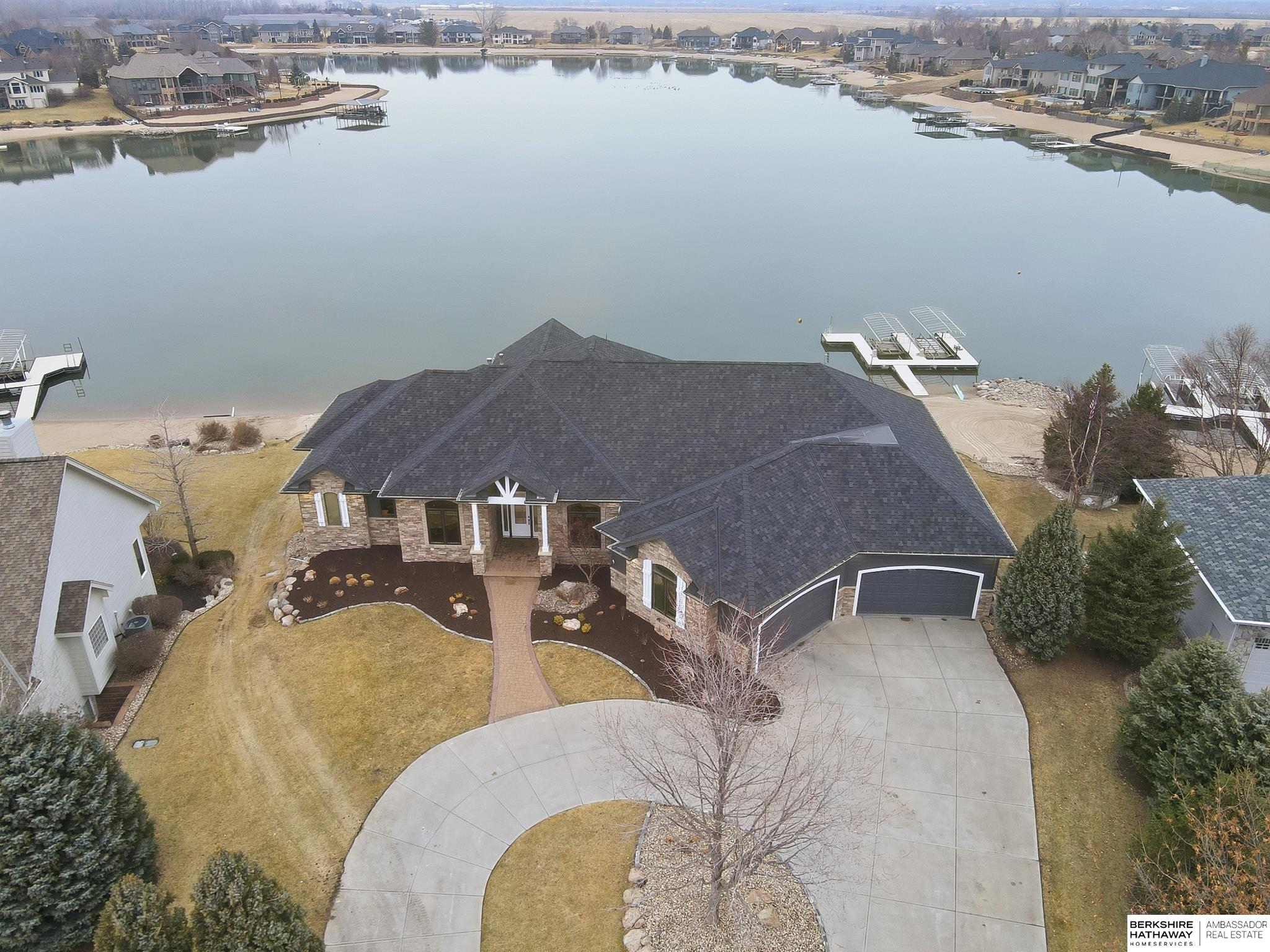24920 Farnam Circle