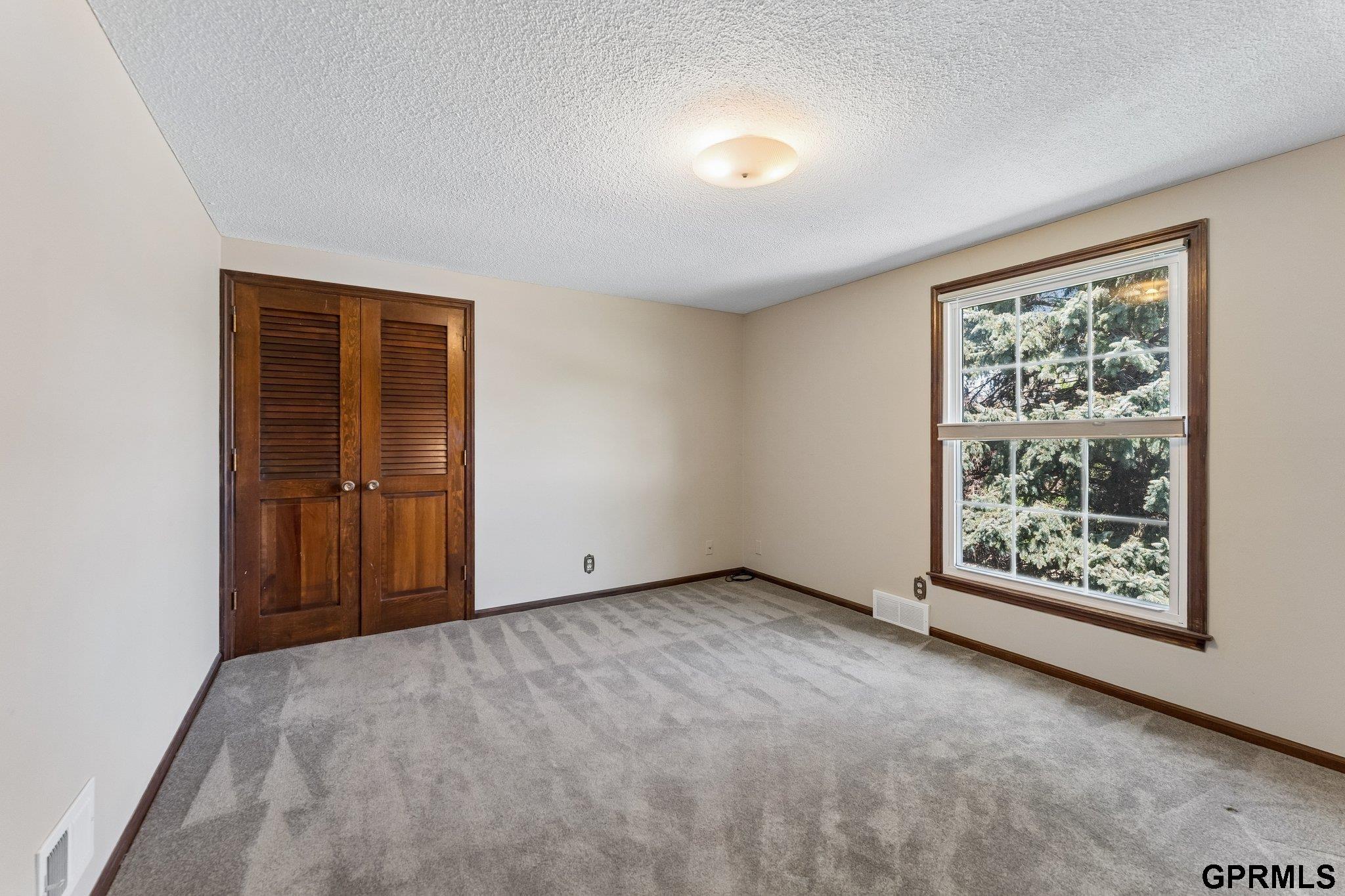 12611 Schroeder Circle