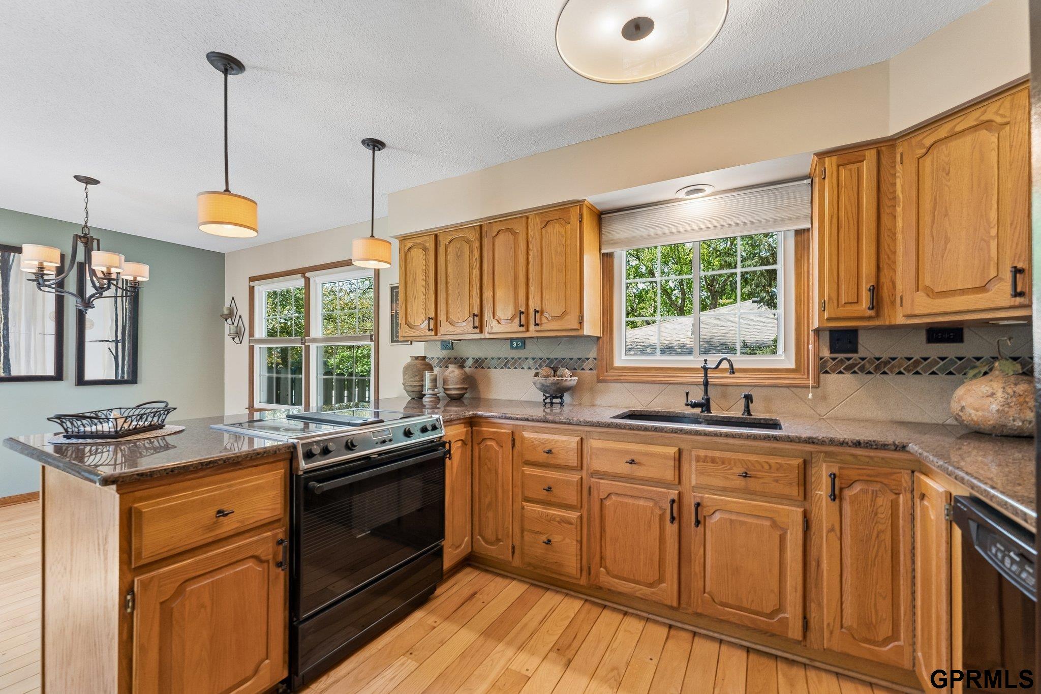 12611 Schroeder Circle
