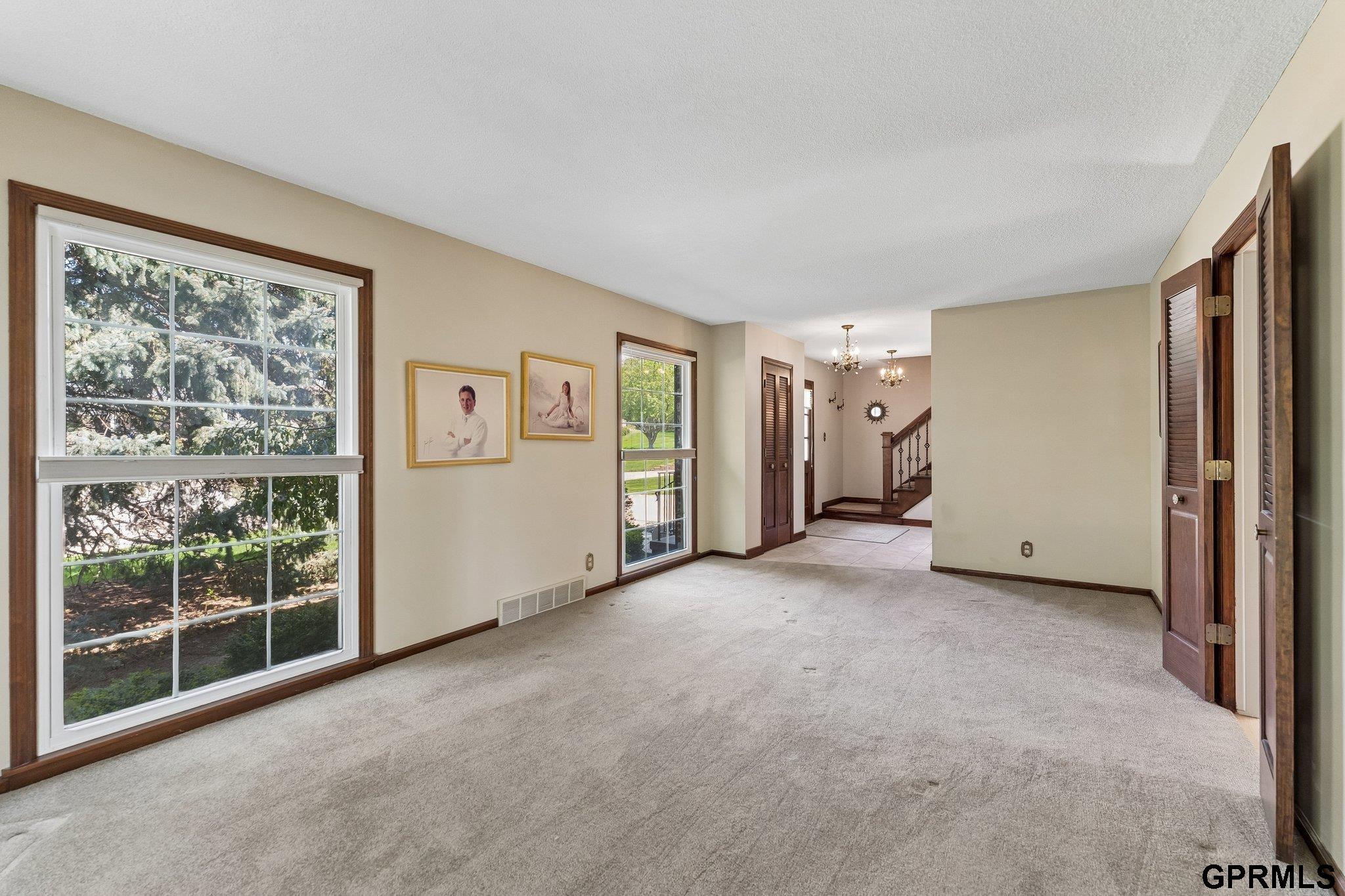12611 Schroeder Circle