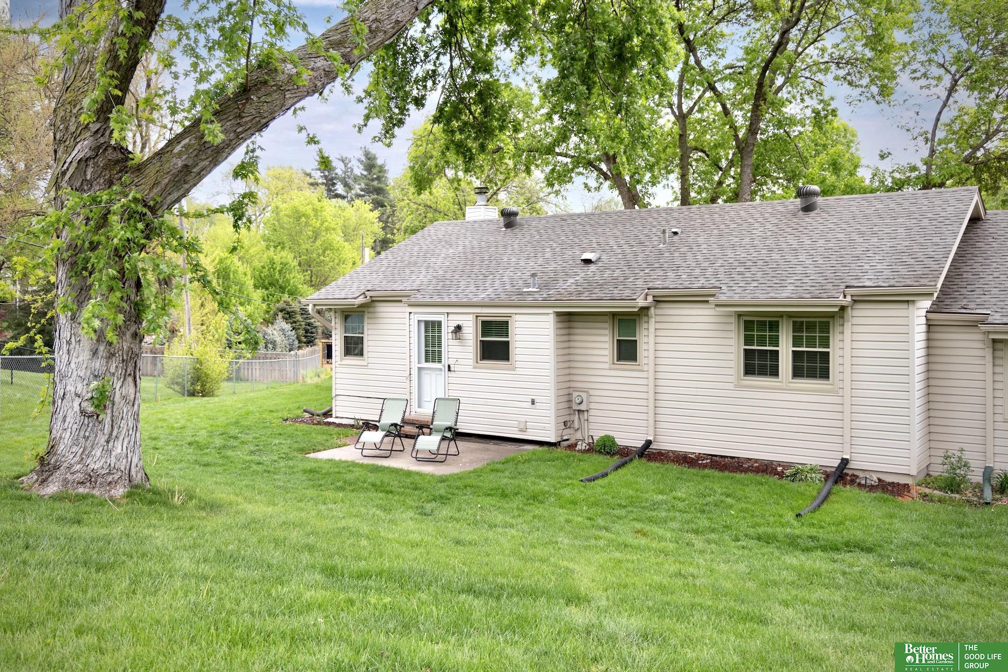 2306 S 119th Court