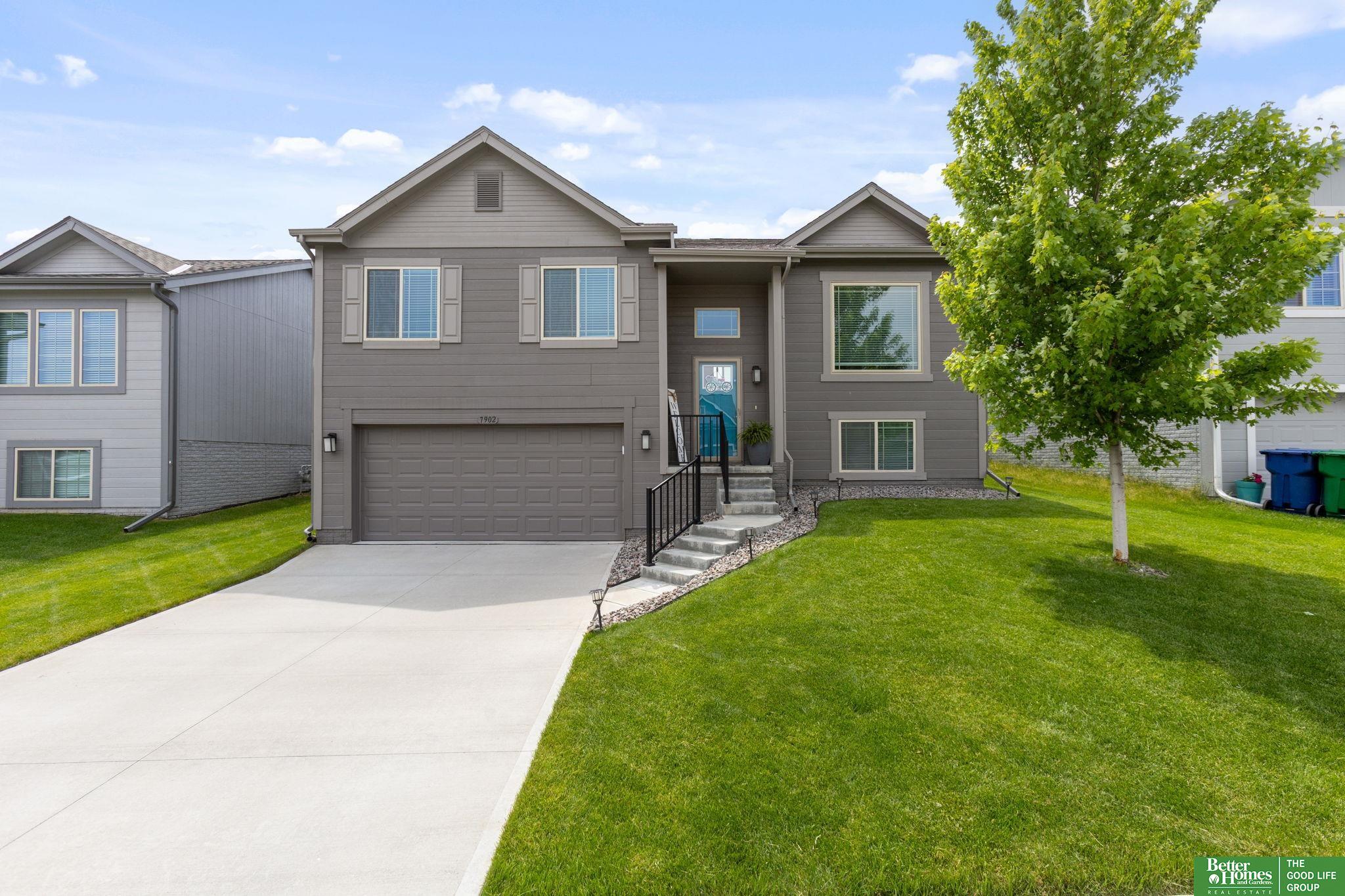 7902 N 149th Street