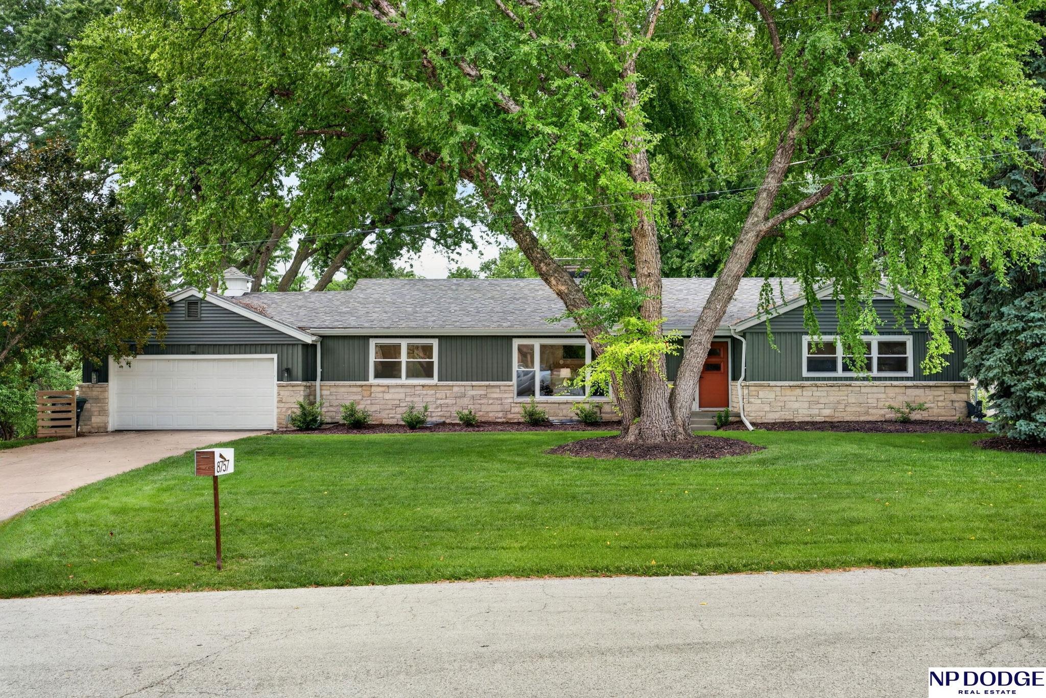 8757 Shamrock Road