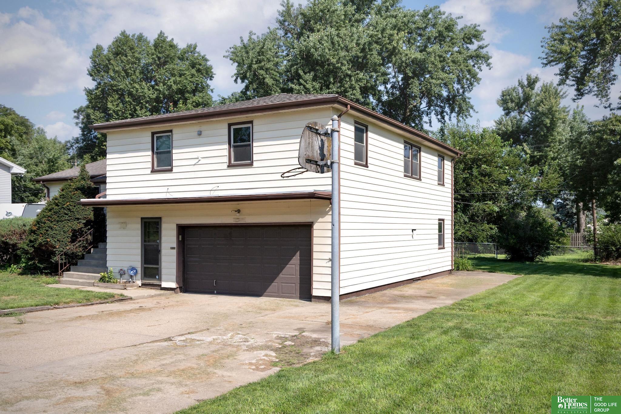 8520 Decatur Street