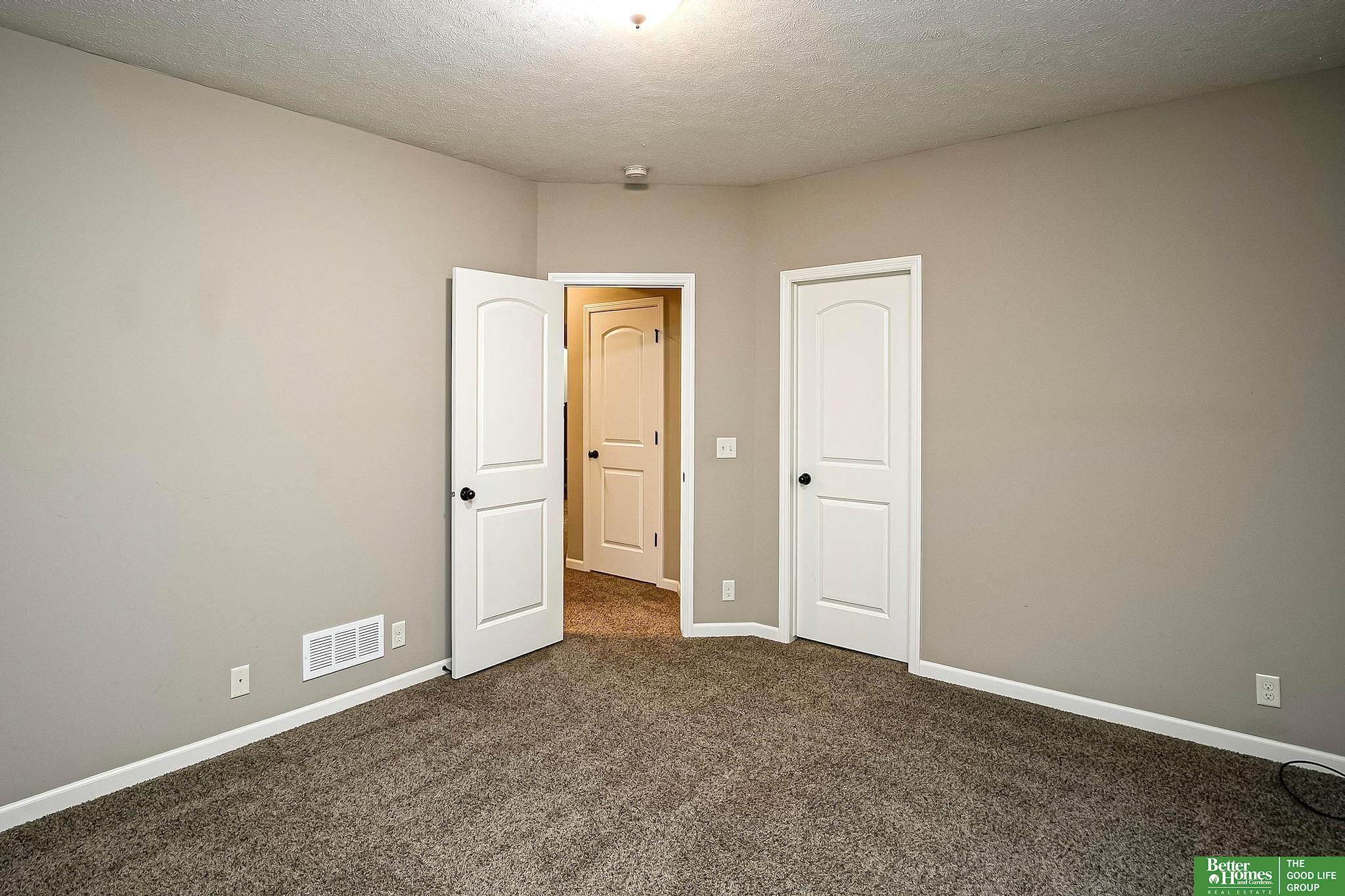 19218 Pasadena Circle