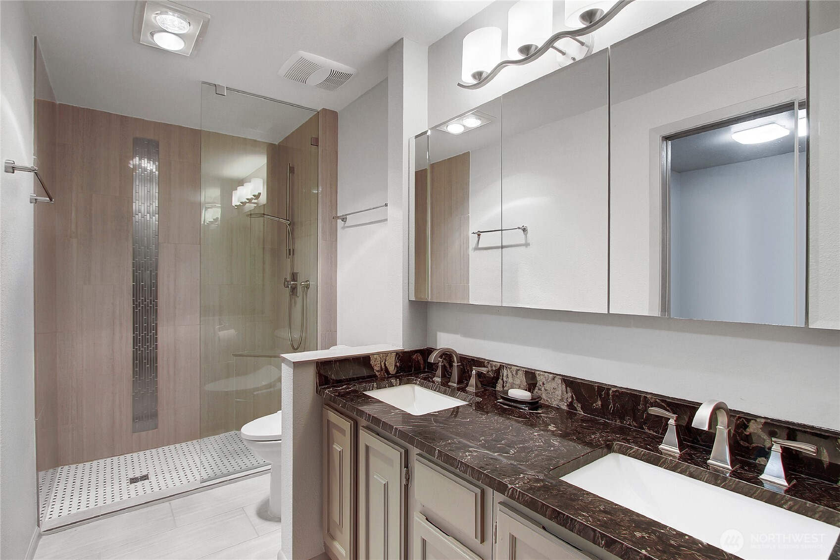 2200 Alki Avenue SW Unit: 102