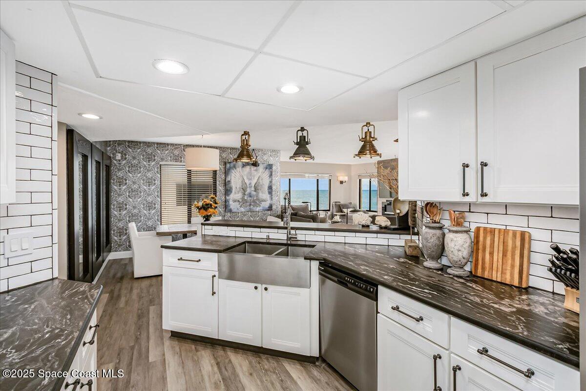 6309 Highway A1a S, 361