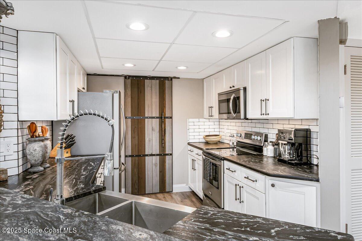 6309 Highway A1a S, 361