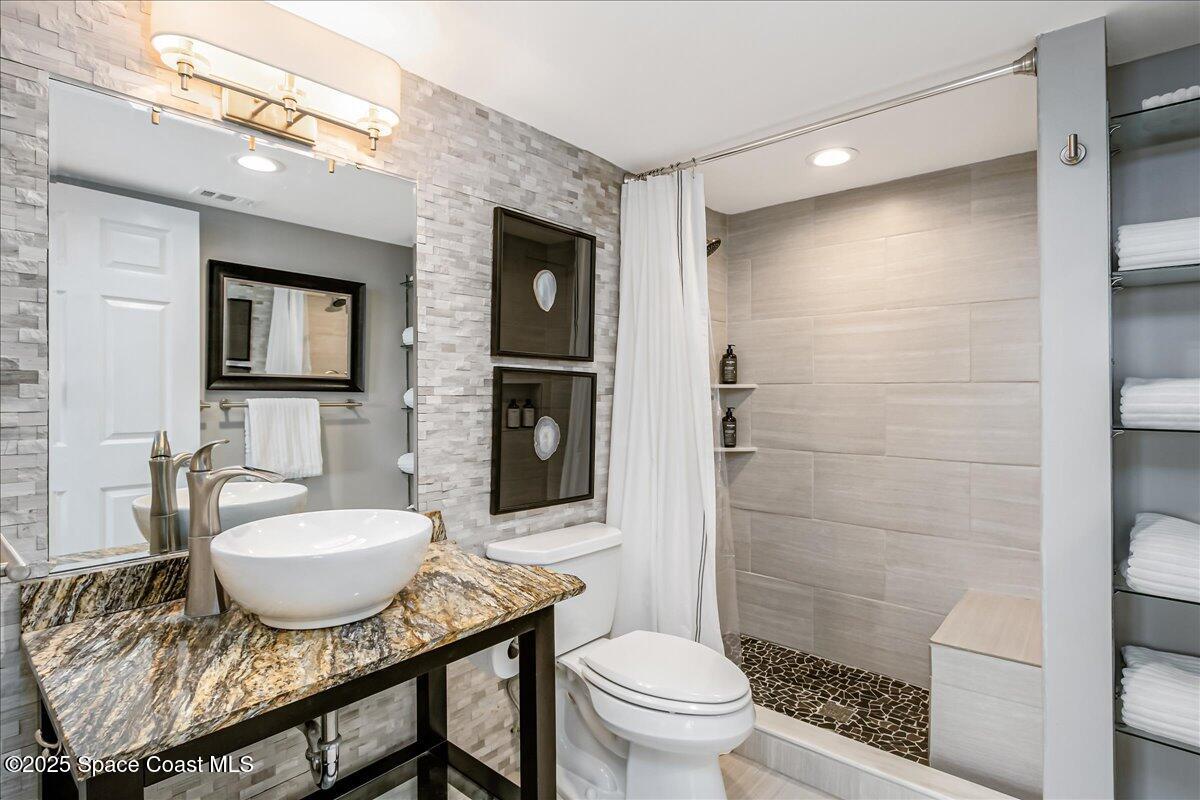 6309 Highway A1a S, 361