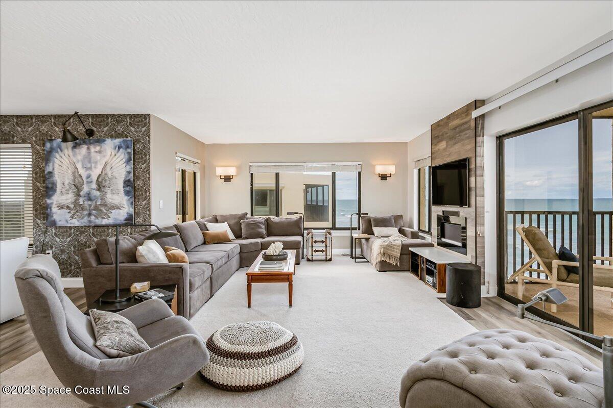 6309 Highway A1a S, 361