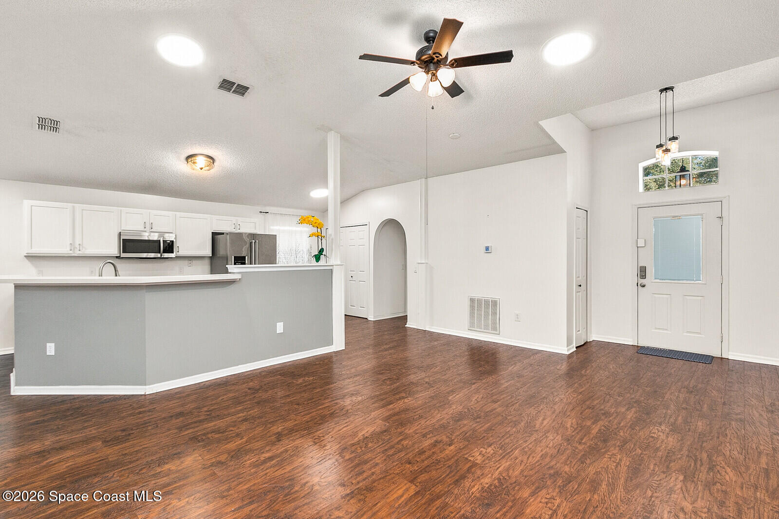 2152 Spring Creek Circle NE