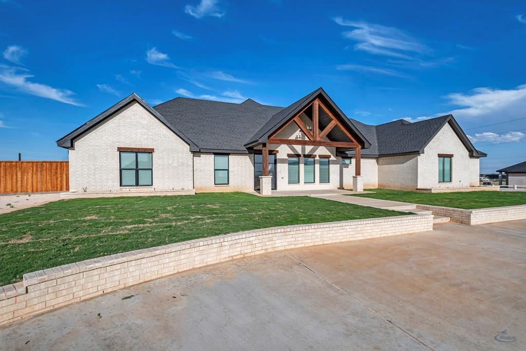 2815 S County Rd 1092