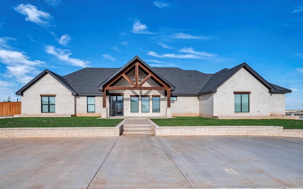 2815 S County Rd 1092