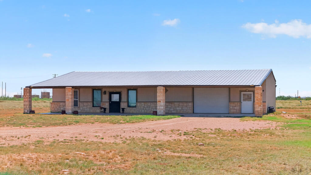 12107 E County Rd 89