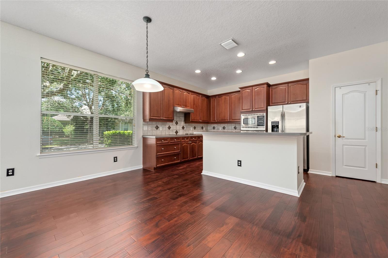 12896 PENSHURST LANE