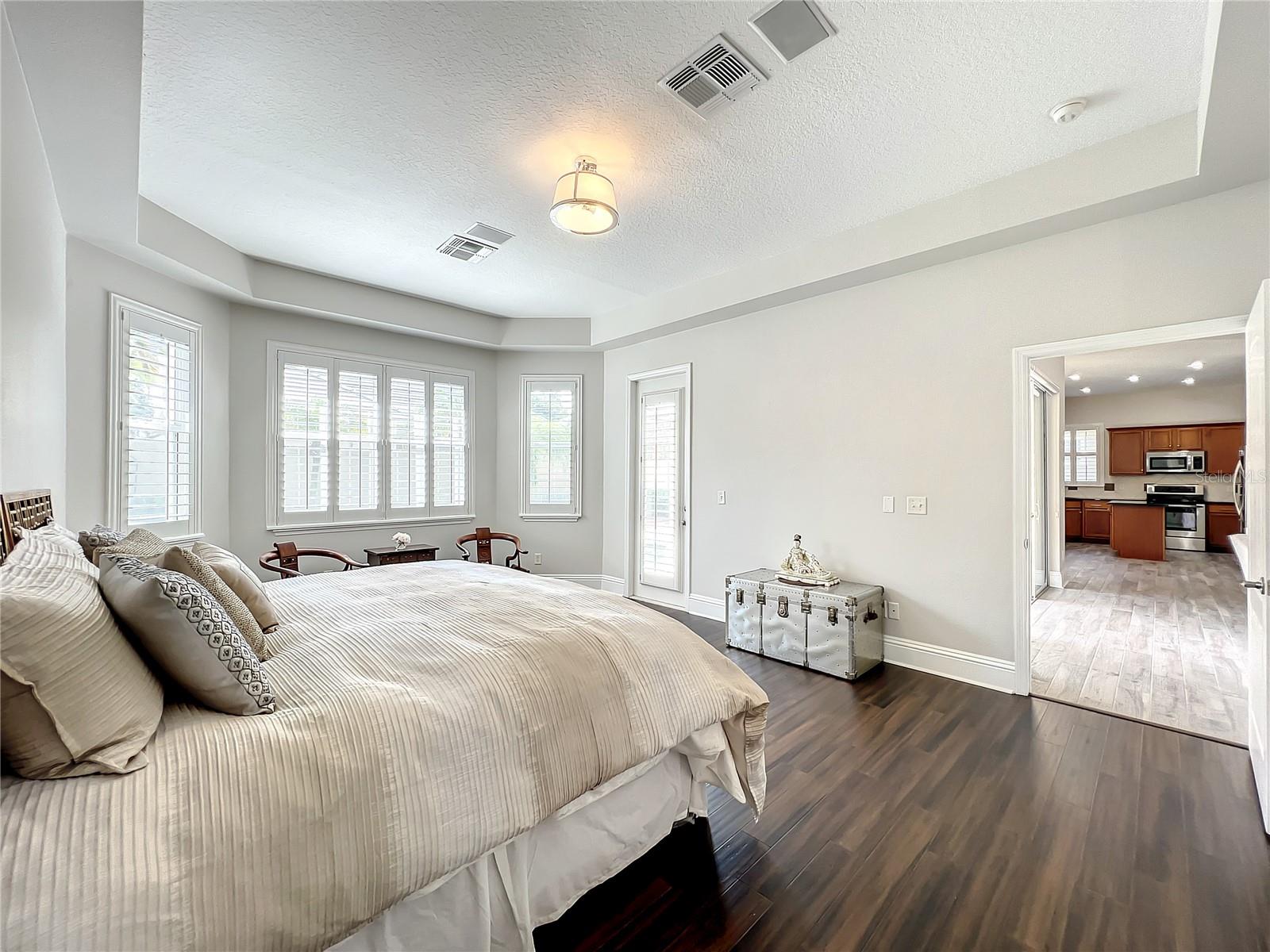 10531 HOLLY CREST DRIVE