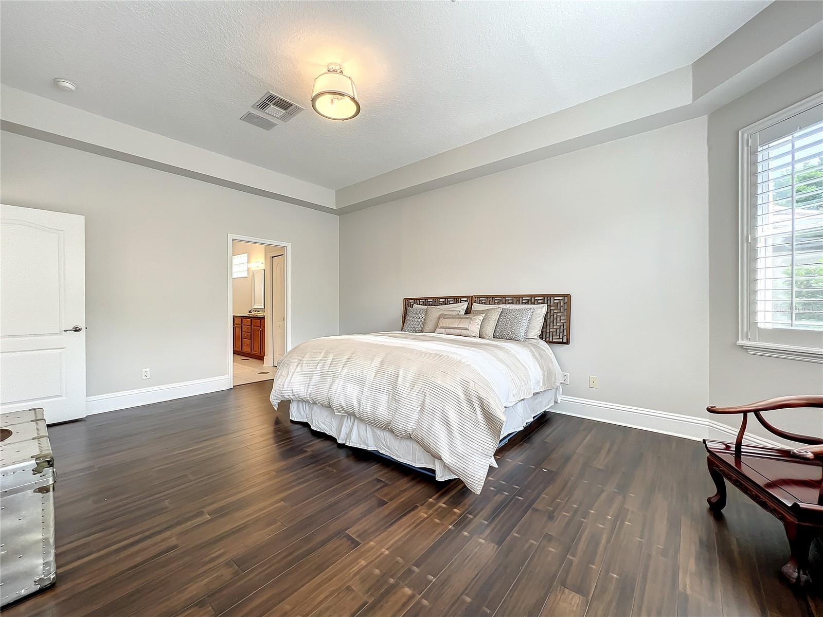 10531 HOLLY CREST DRIVE