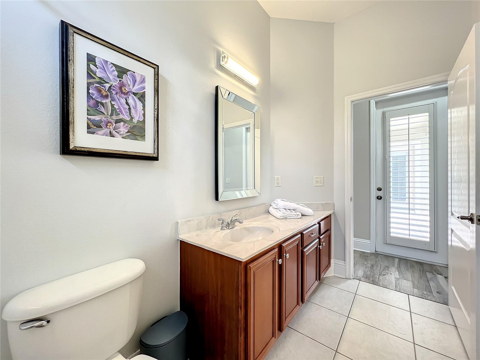 10531 HOLLY CREST DRIVE