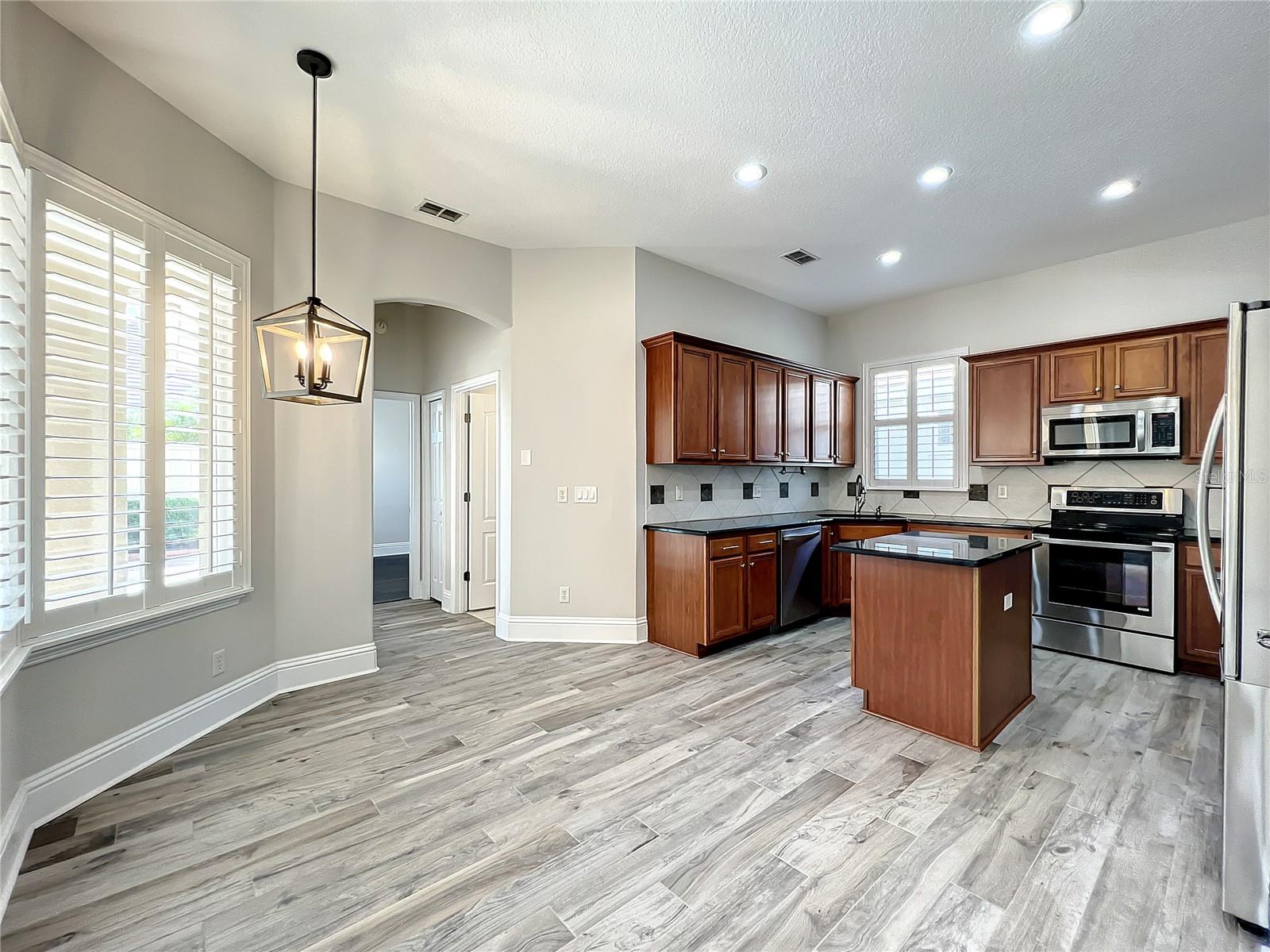 10531 HOLLY CREST DRIVE