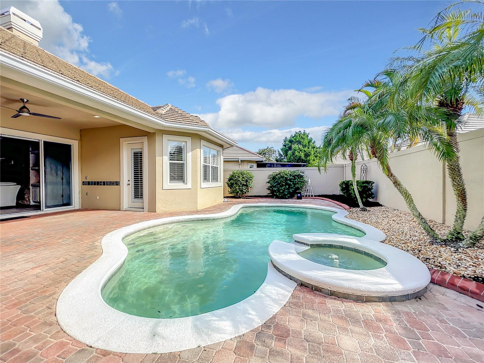 10531 HOLLY CREST DRIVE