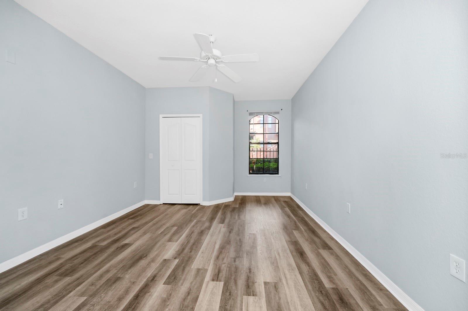 6157 METROWEST BLVD #106