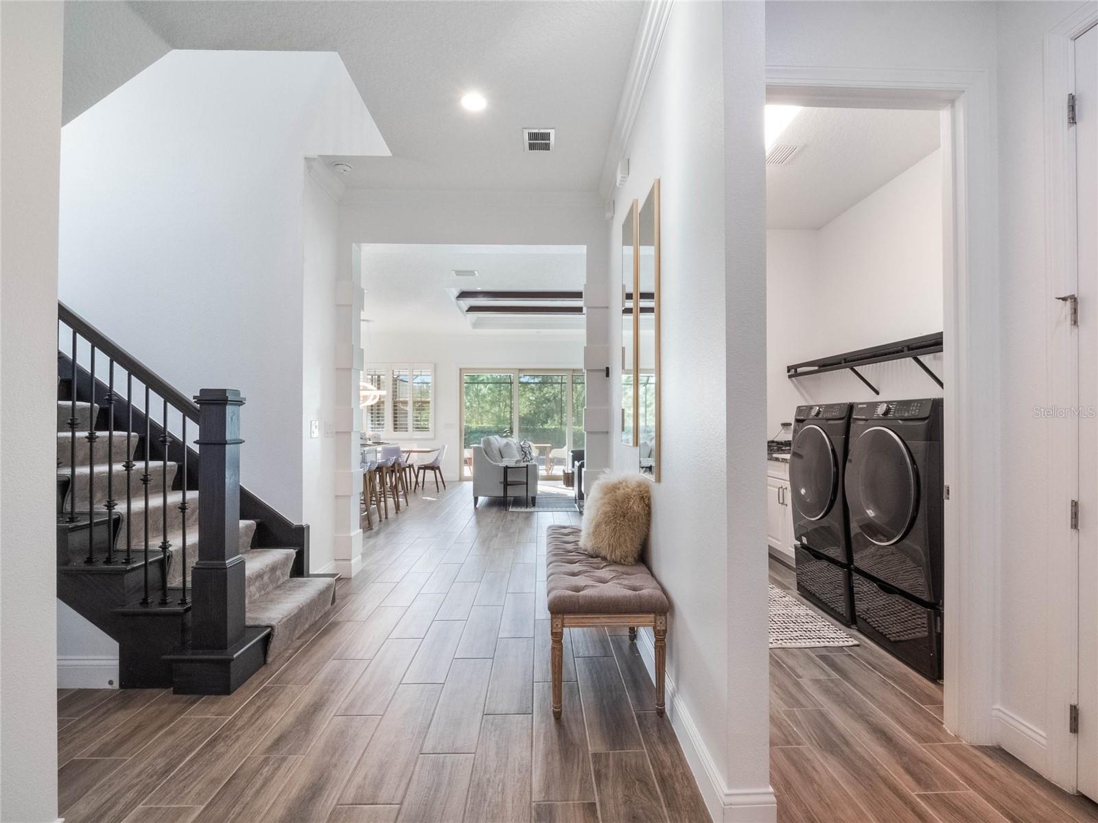 10564 ROYAL CYPRESS WAY