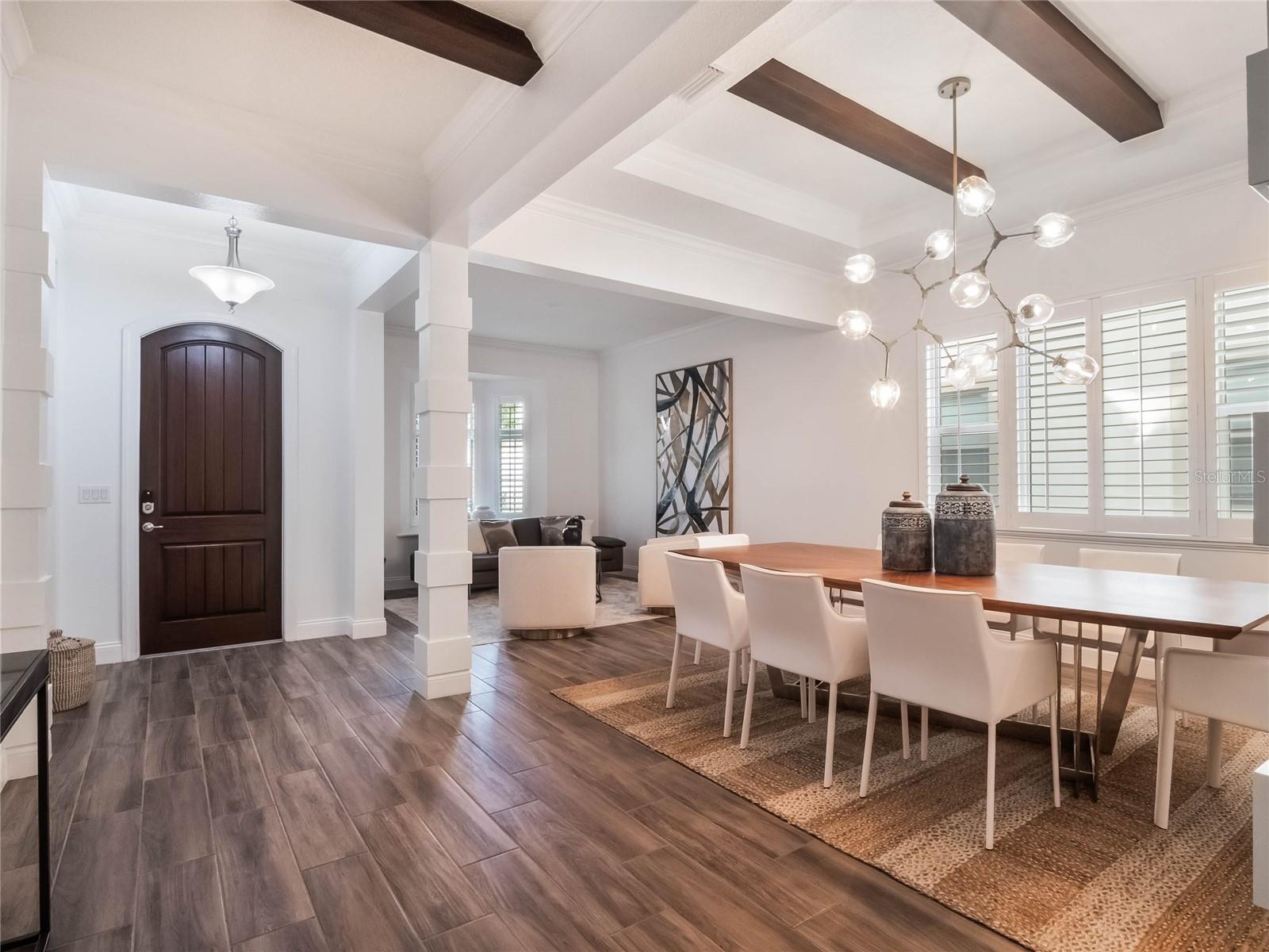 10564 ROYAL CYPRESS WAY