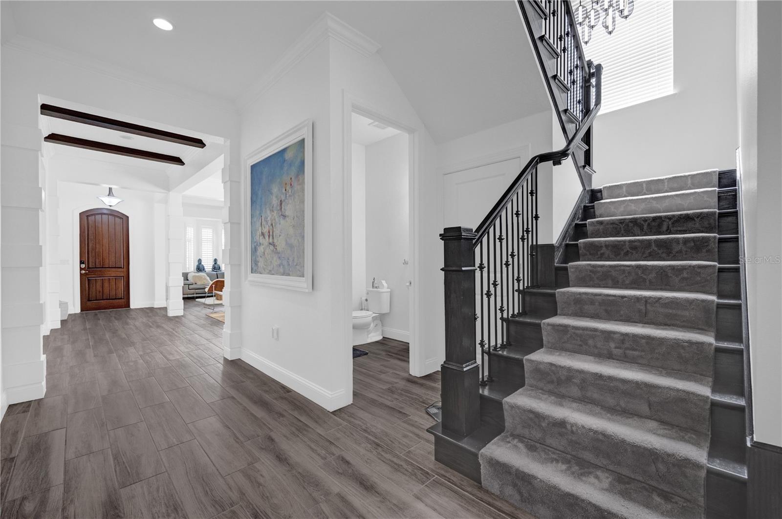 10564 ROYAL CYPRESS WAY