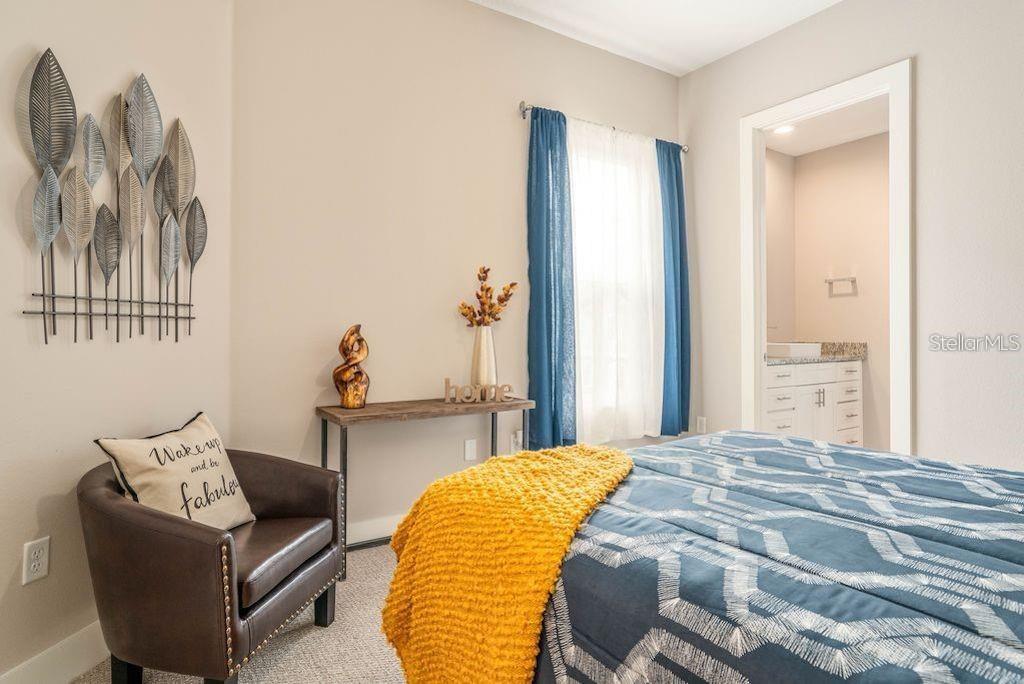 7593 SUNNY DREAMS LN