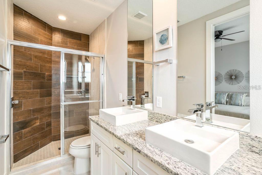 7593 SUNNY DREAMS LN