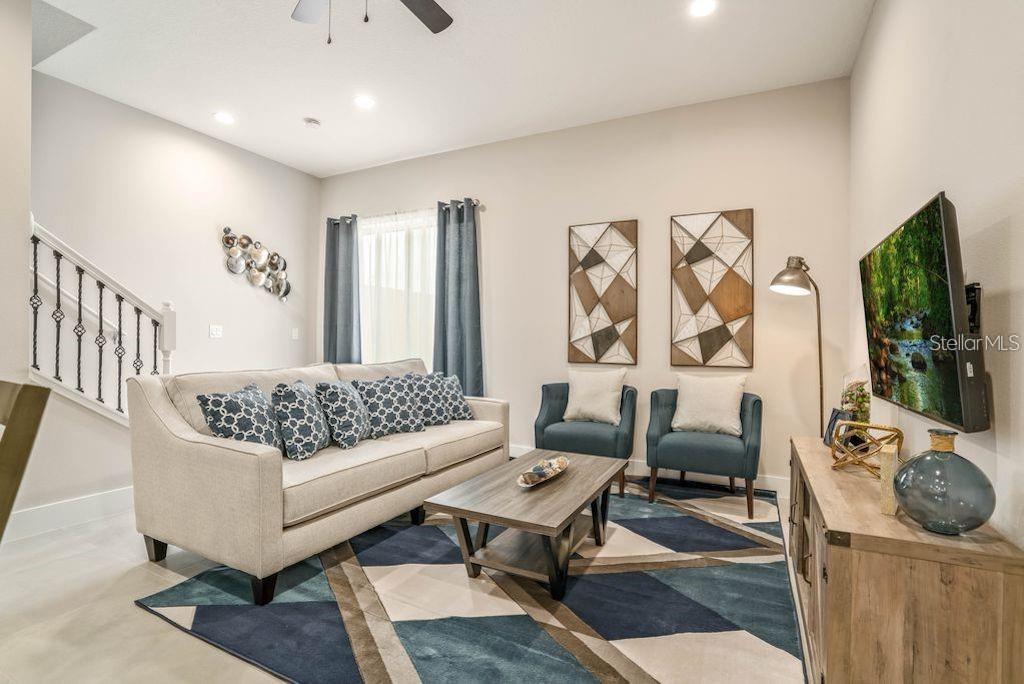 7593 SUNNY DREAMS LN