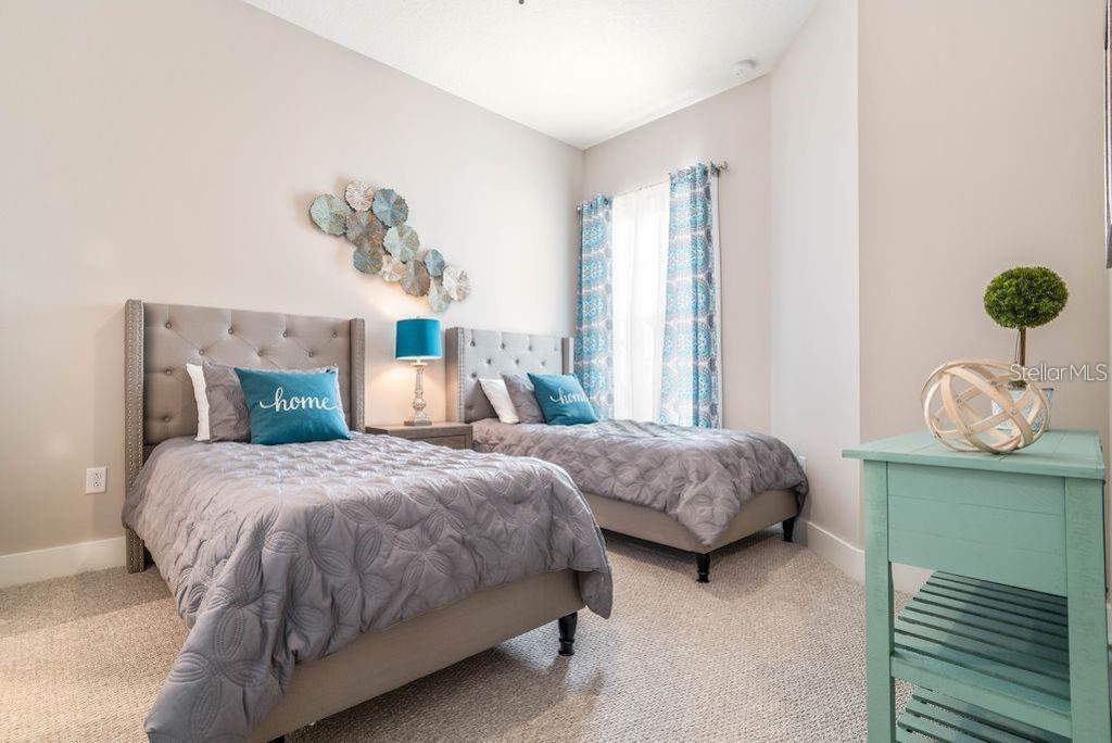 7593 SUNNY DREAMS LN