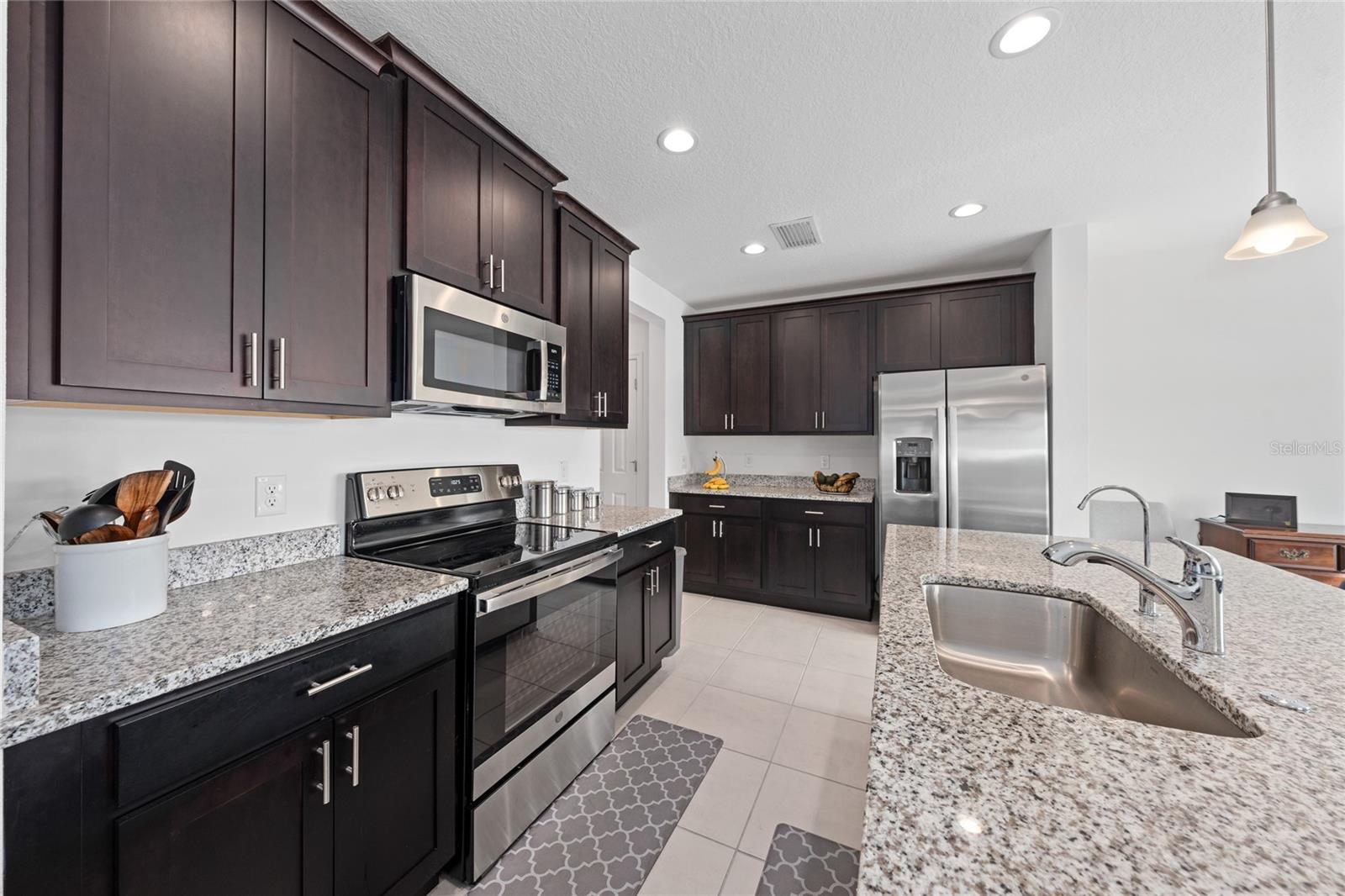 1490 WOODMONT BLVD