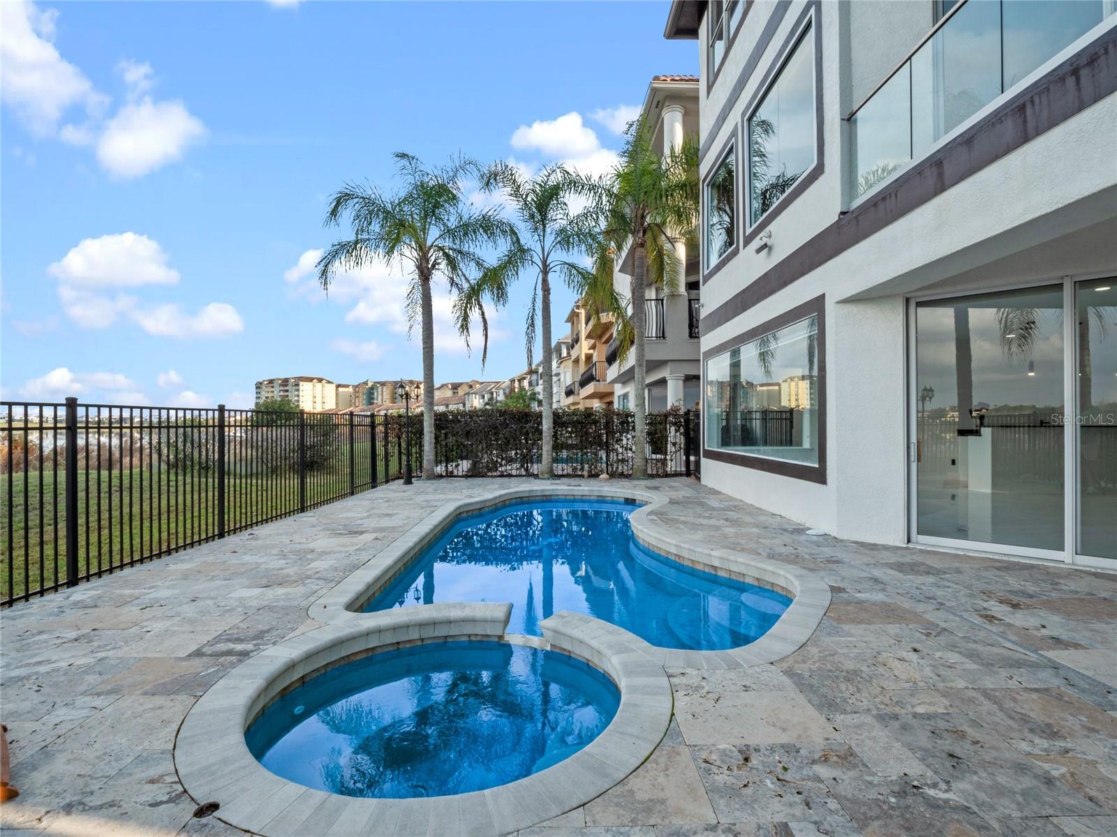 8519 SAINT MARINO BLVD