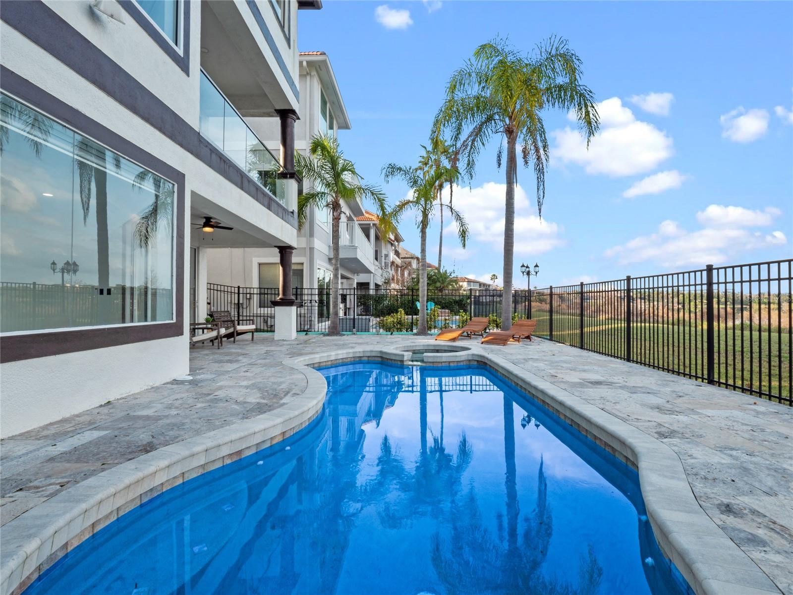8519 SAINT MARINO BLVD