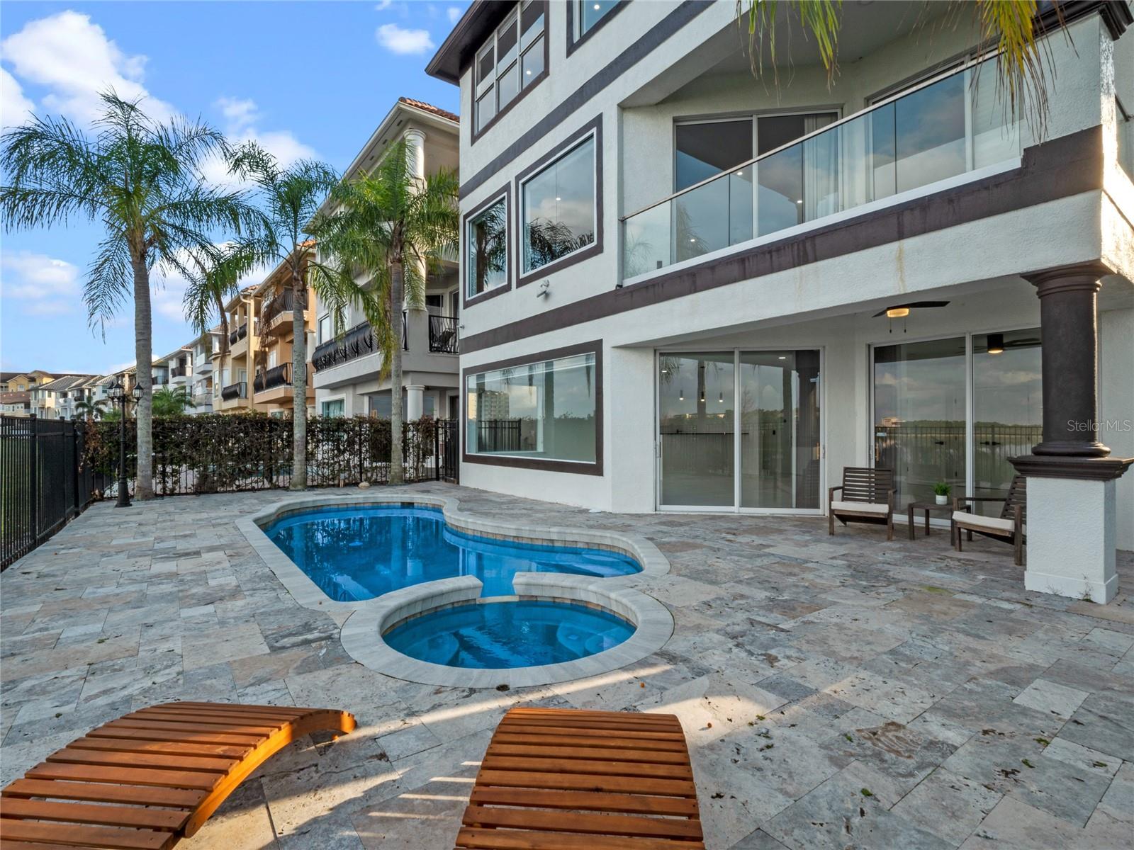 8519 SAINT MARINO BLVD