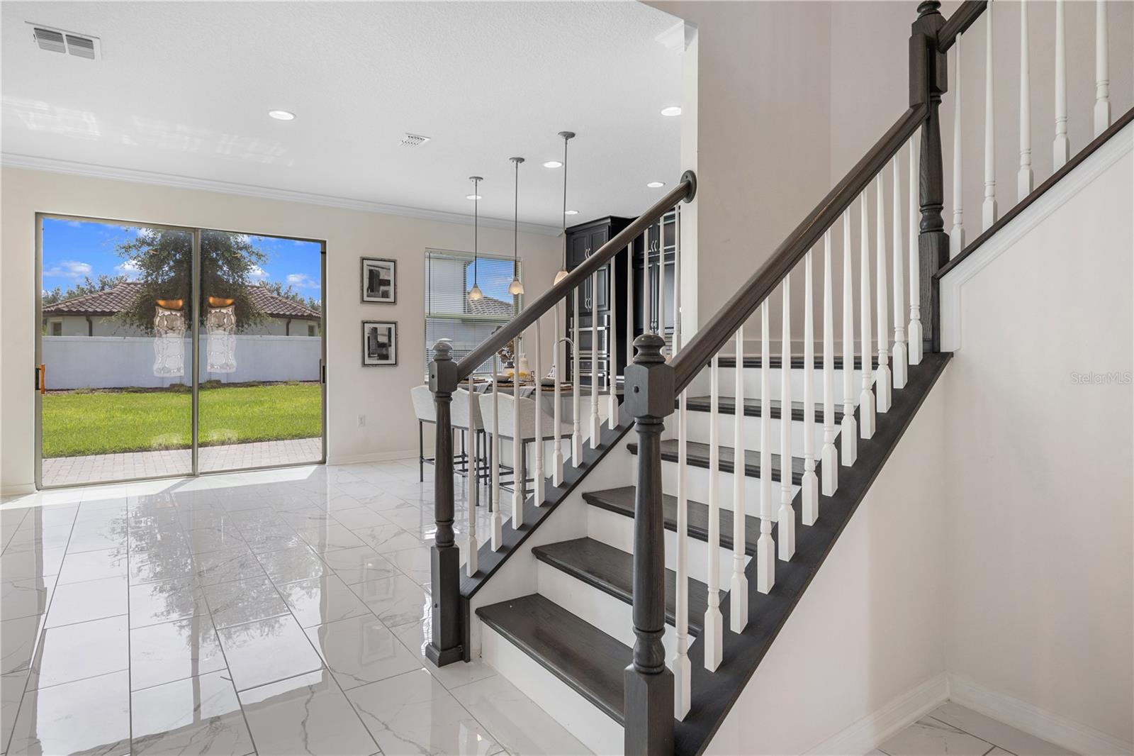 10748 CITRON OAKS DR