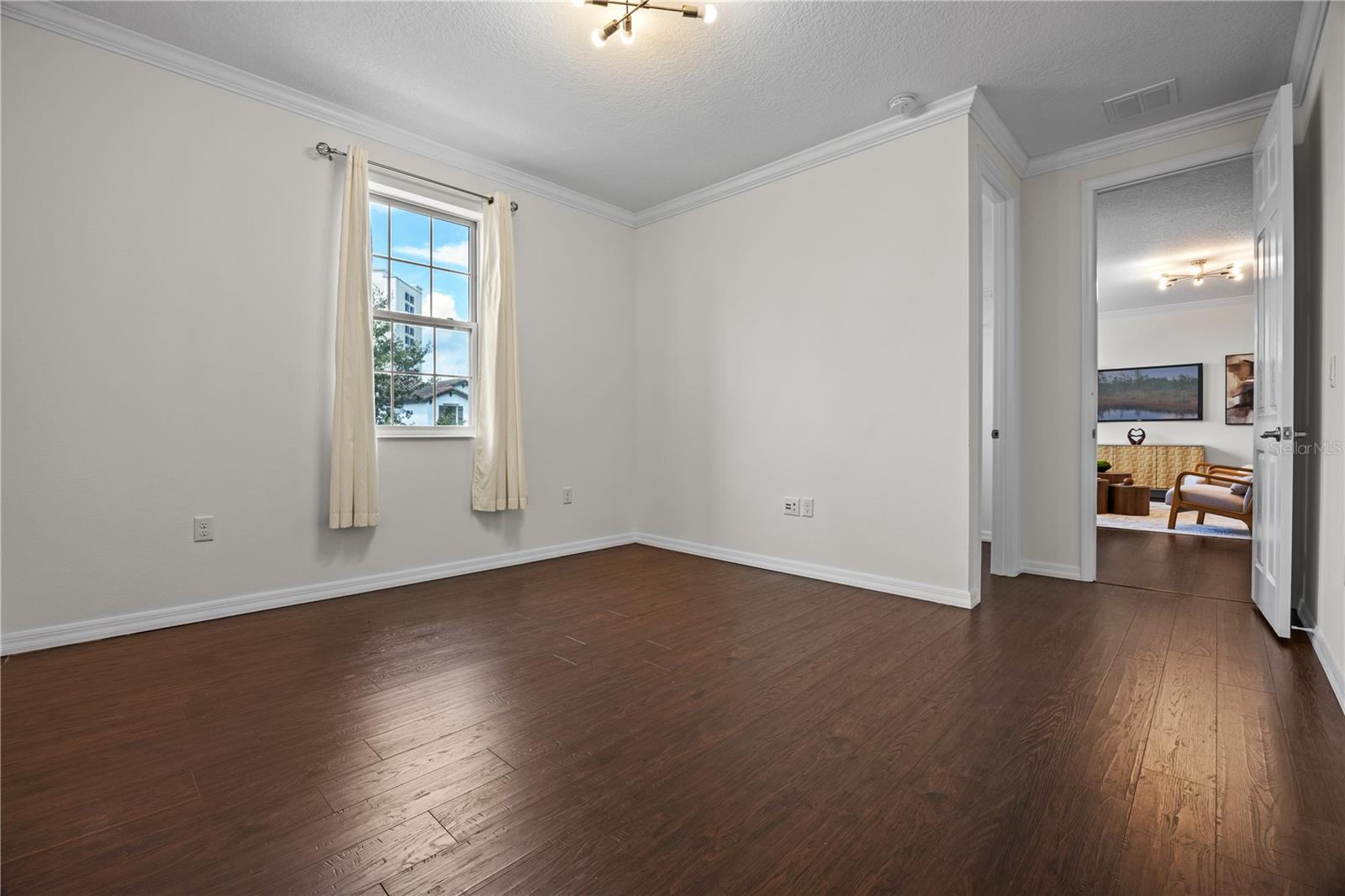 10748 CITRON OAKS DR