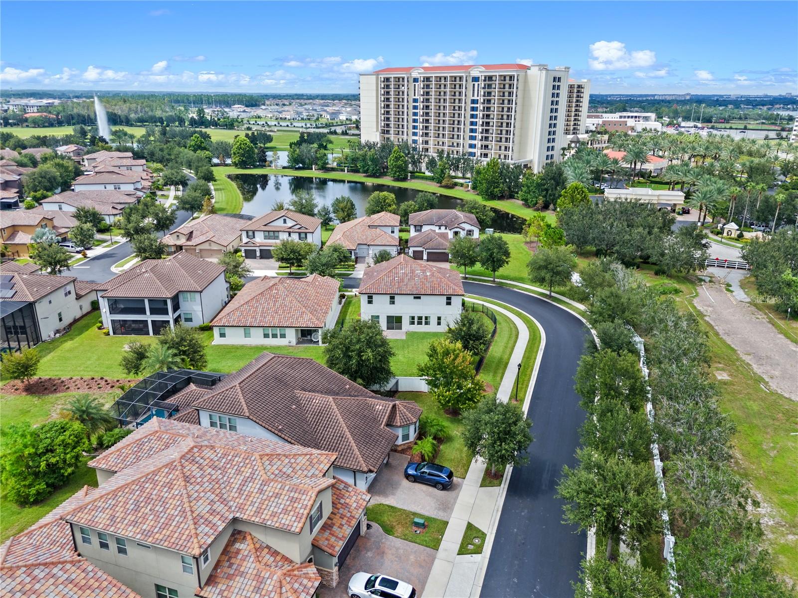 10748 CITRON OAKS DR