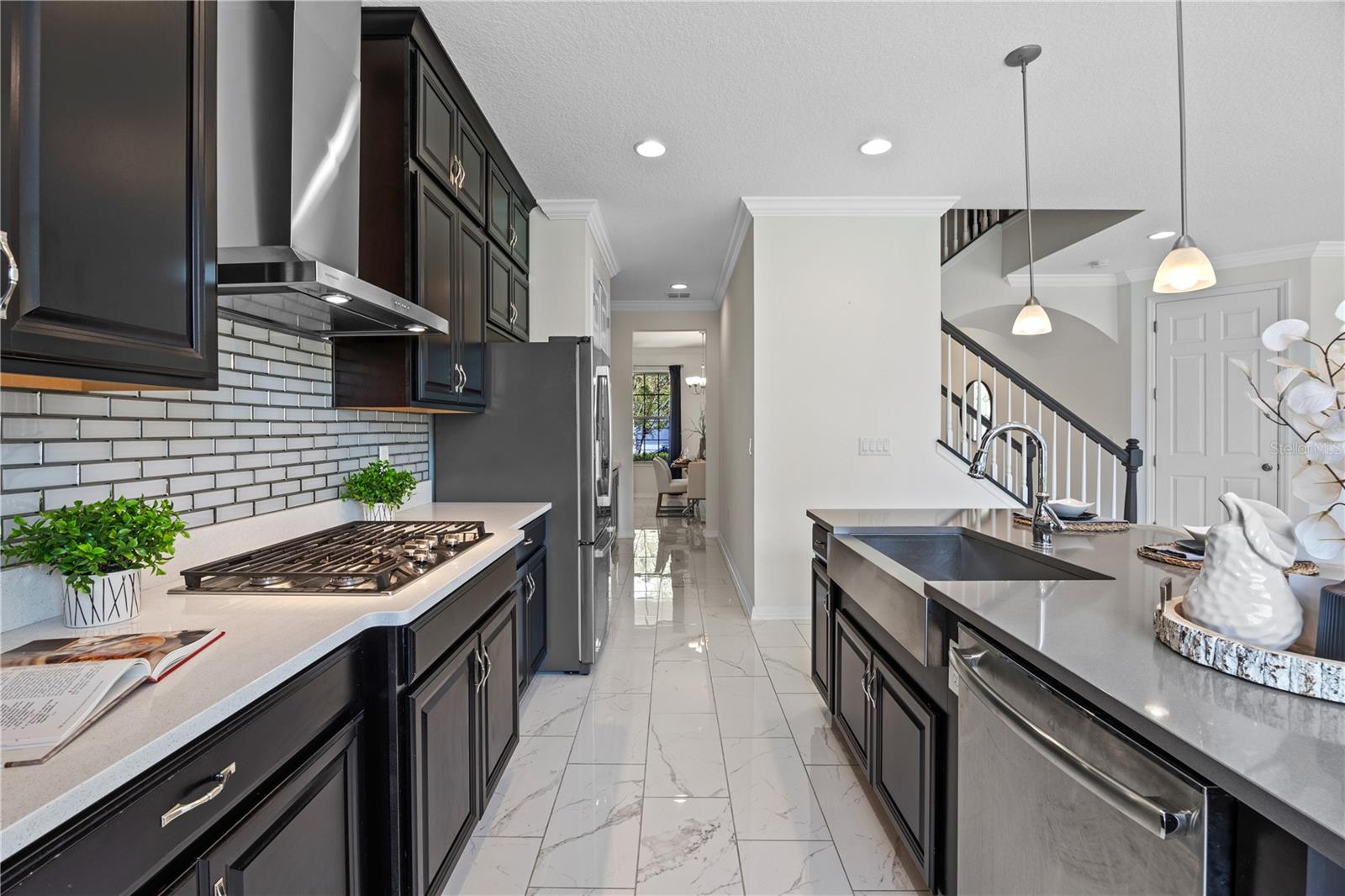 10748 CITRON OAKS DR