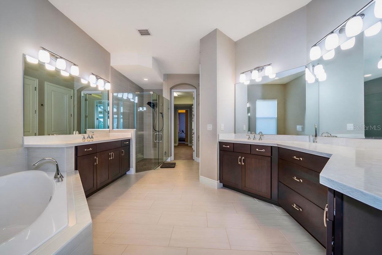 7654 BLUE QUAIL LN