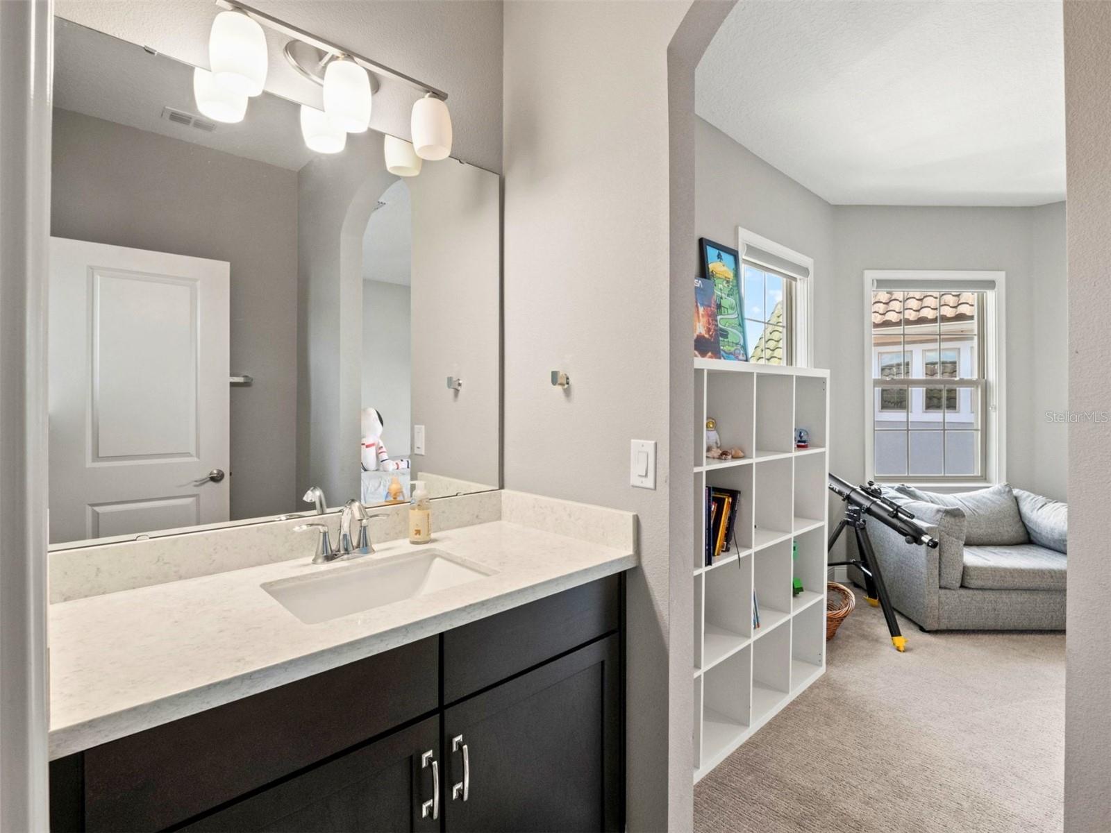 7654 BLUE QUAIL LN