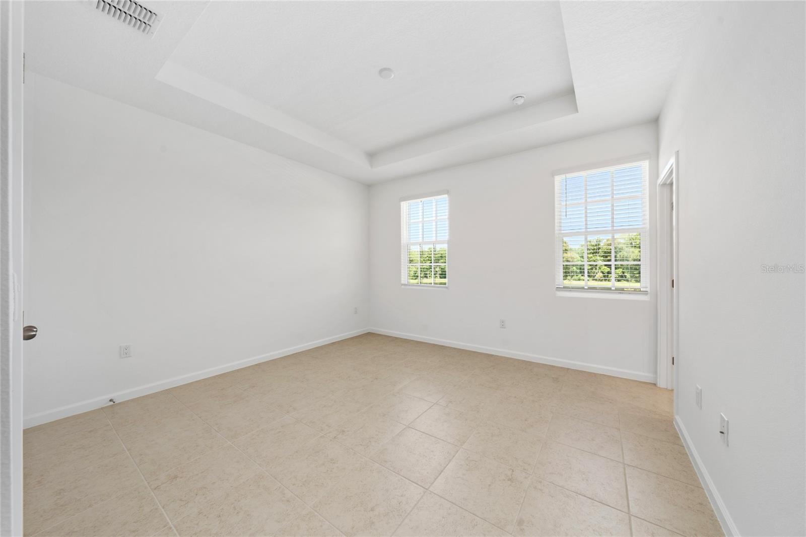 2408 CELEBRATION BLVD
