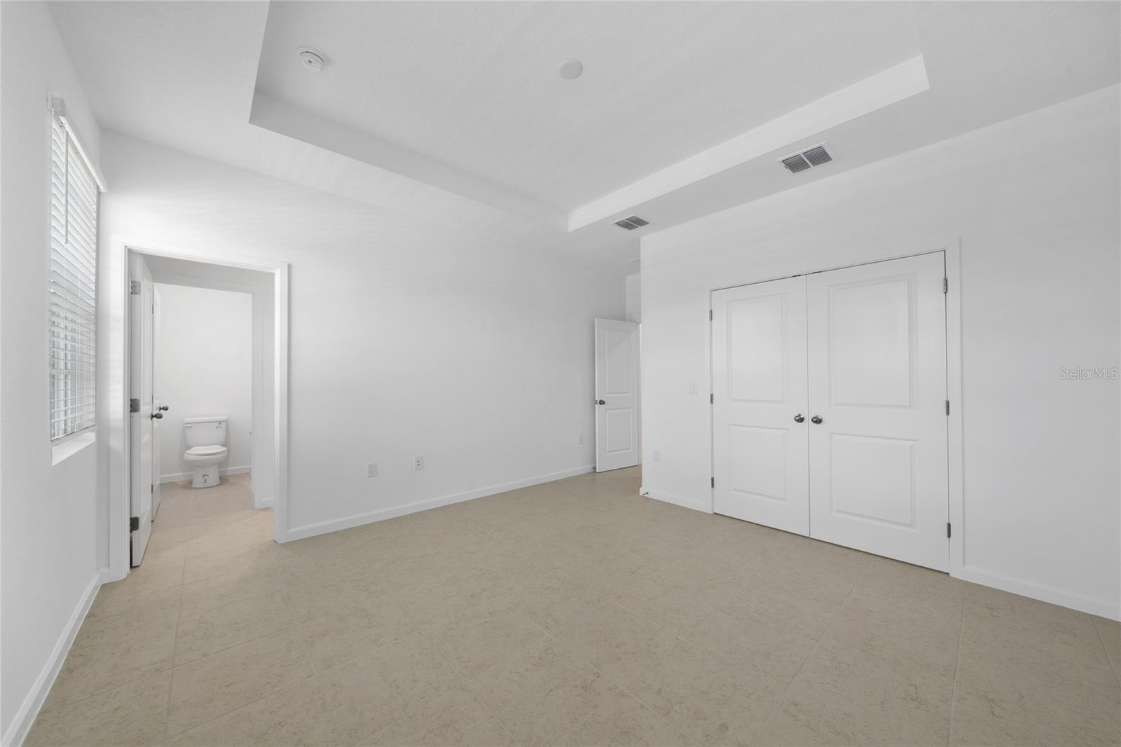 2408 CELEBRATION BLVD