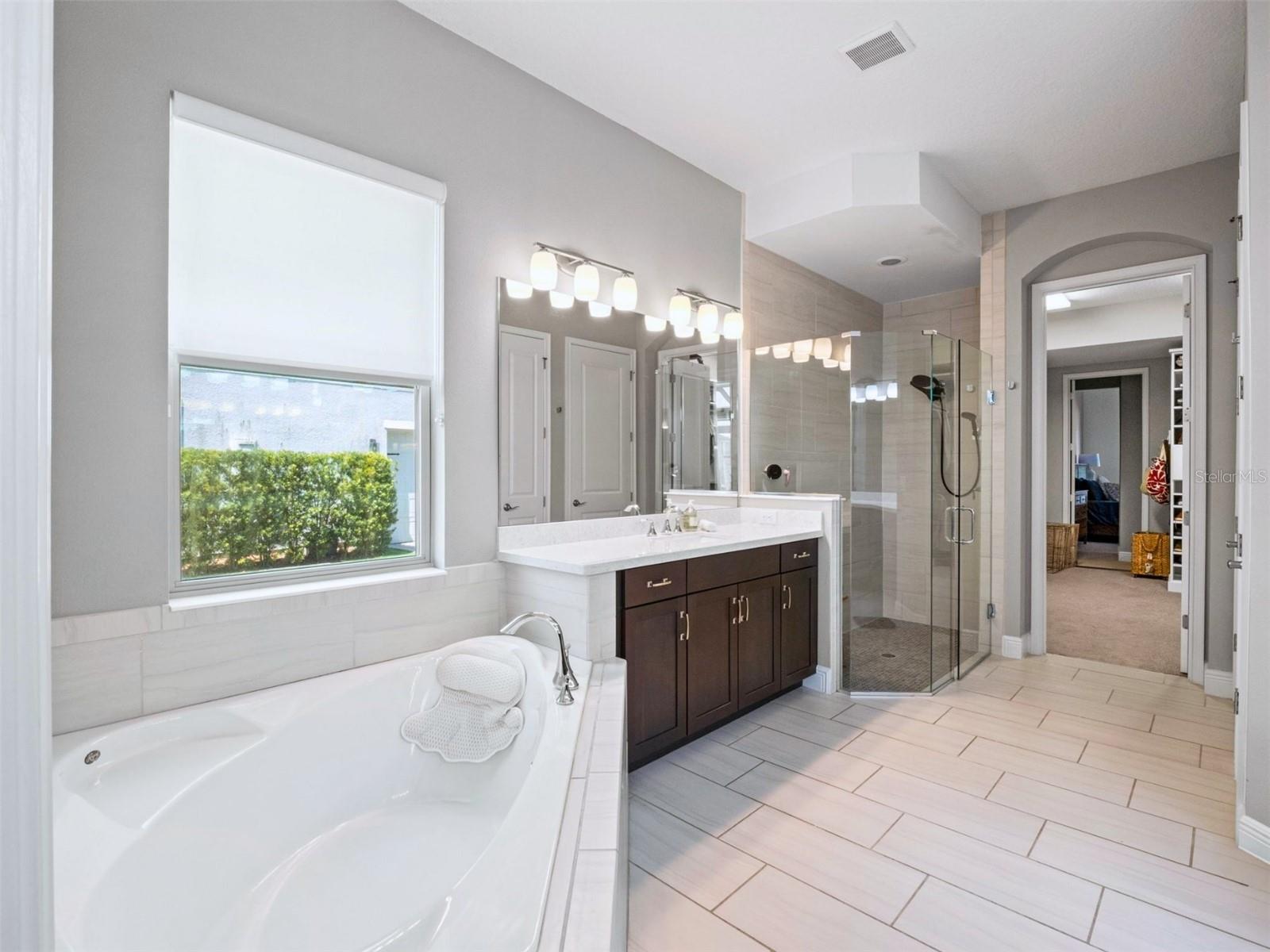 7654 BLUE QUAIL LN