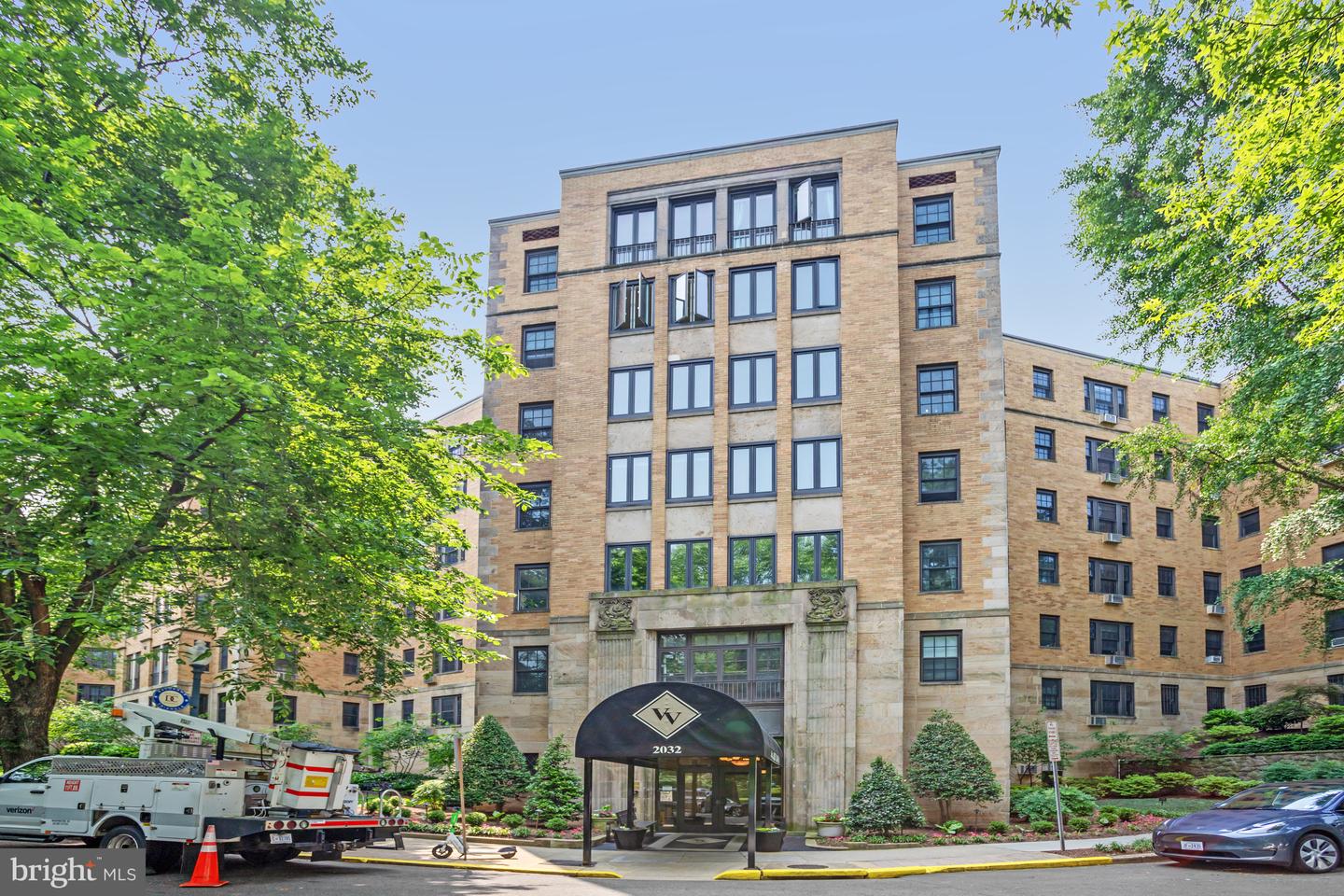 2032-2040 Belmont Rd NW #521
