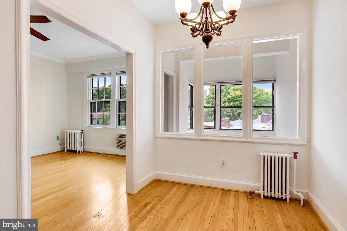 2032-2040 Belmont Rd NW #521